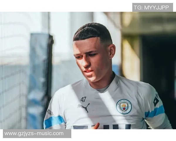 瓜迪奥拉点铁成金：候补废柴+青训小将，改形成曼城最强双方卫